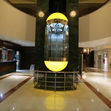 瓦雷瑞海滩酒店 酒店